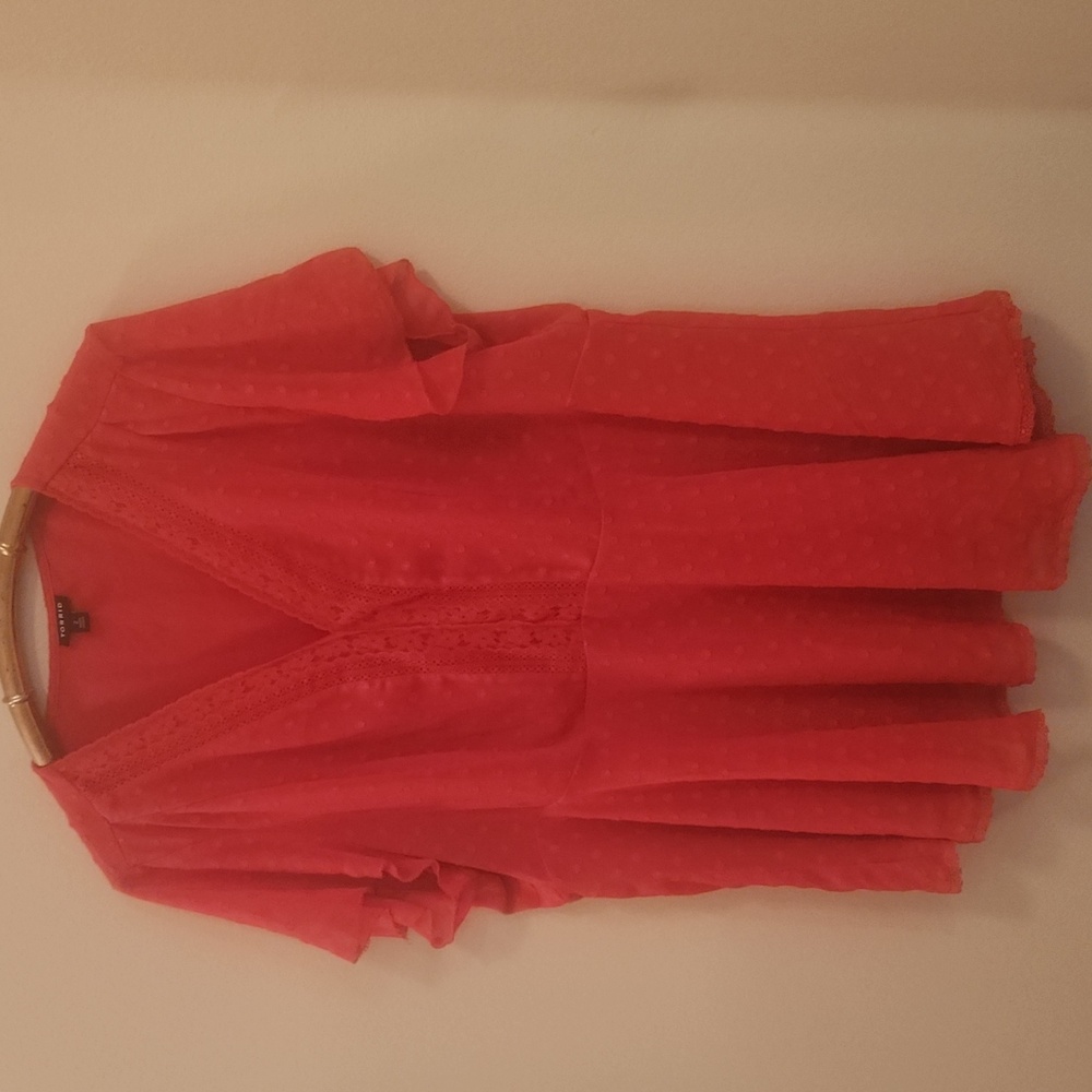Torrid Womans Size 2 Baby Doll Top